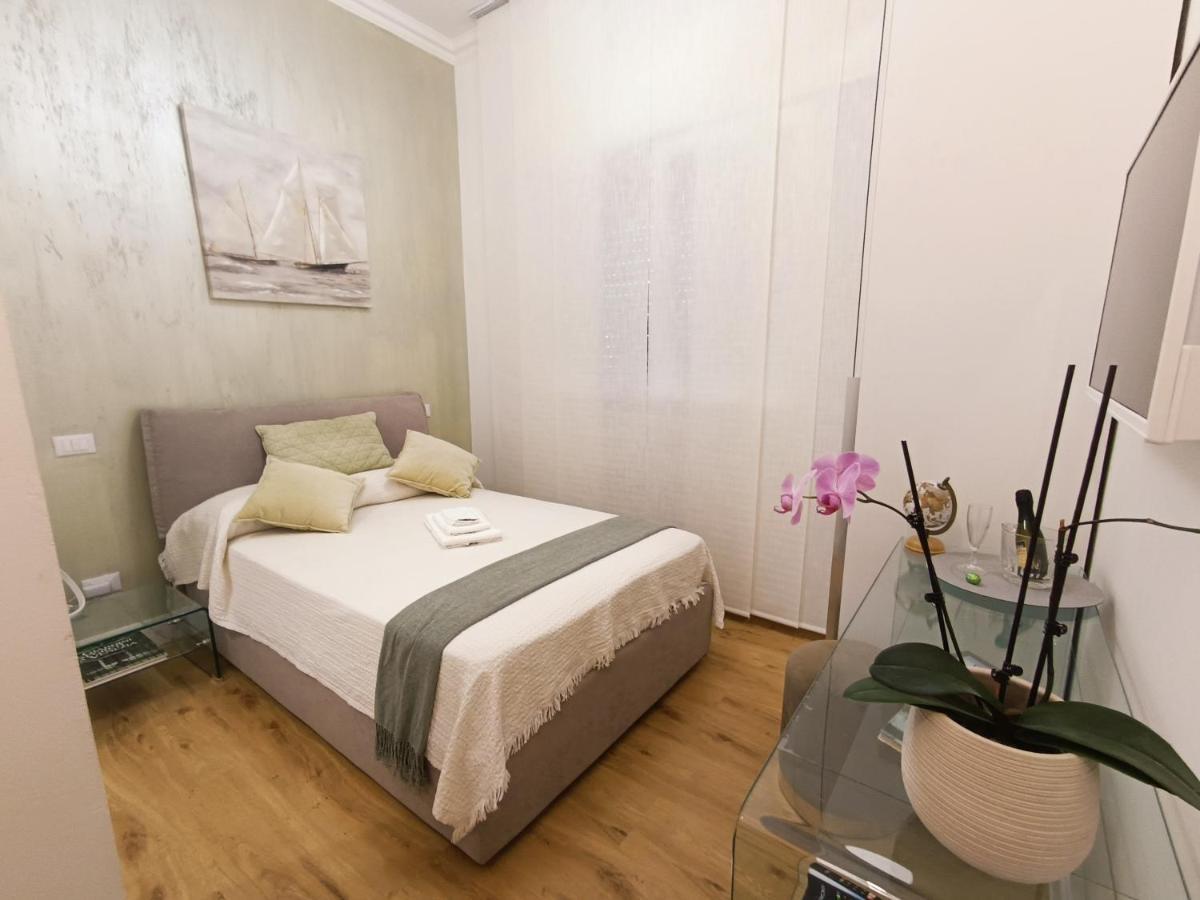 Astri Venice B&B Mestre Bagian luar foto